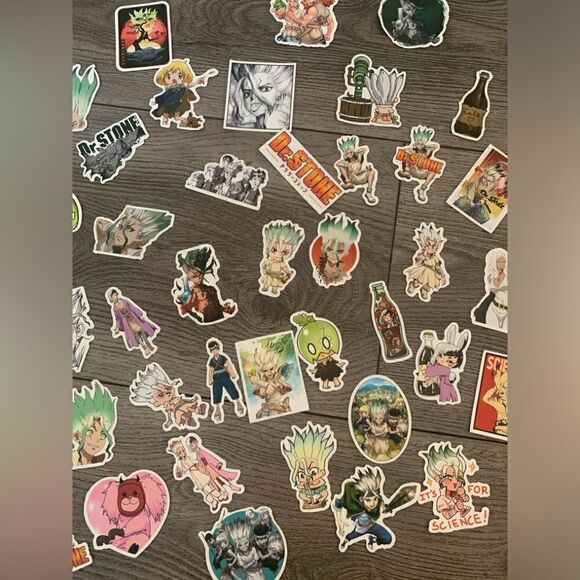 Dr. Stone gift set lot  brand new - Picture 3 of 4